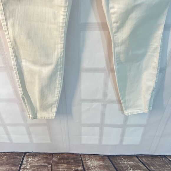 Guess Brittney White Skinny Cropped Ankle Zip Jeans Size 29 - Picture 6 of 14